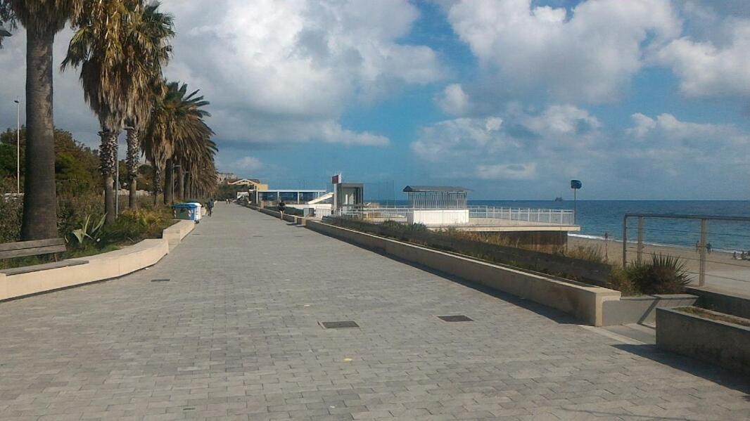 Savona Magnifico Sole Mare 150 M Wifi Climatcontrol Lejlighed Eksteriør billede